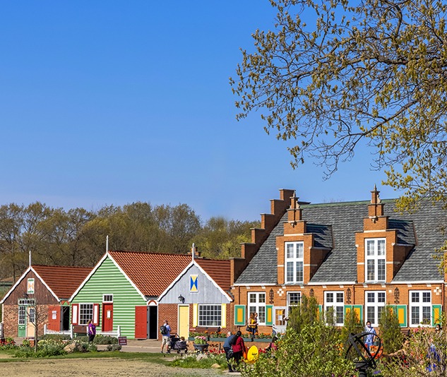 Windmill Island Gardens in Holland