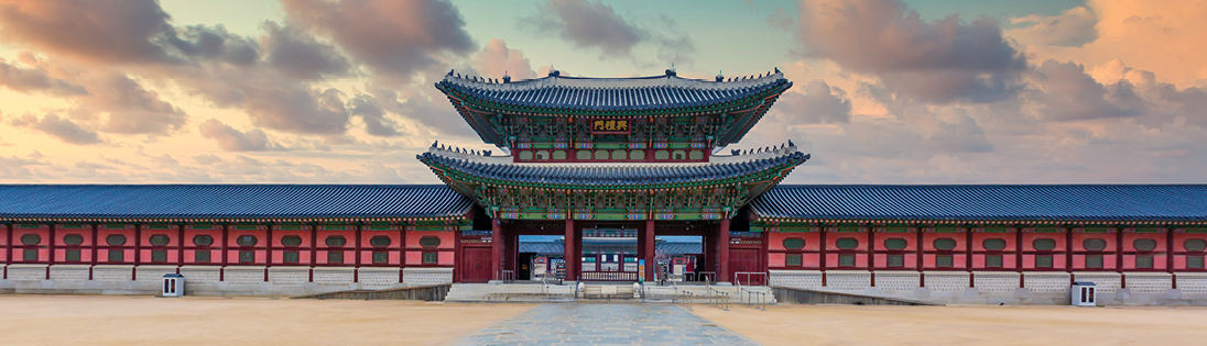 Visit Gyeongbok Palace